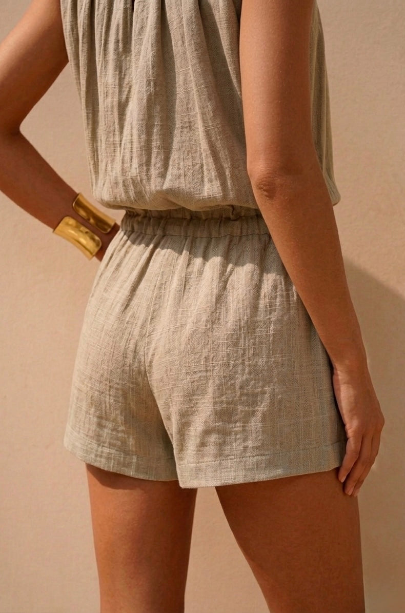 Short Samira